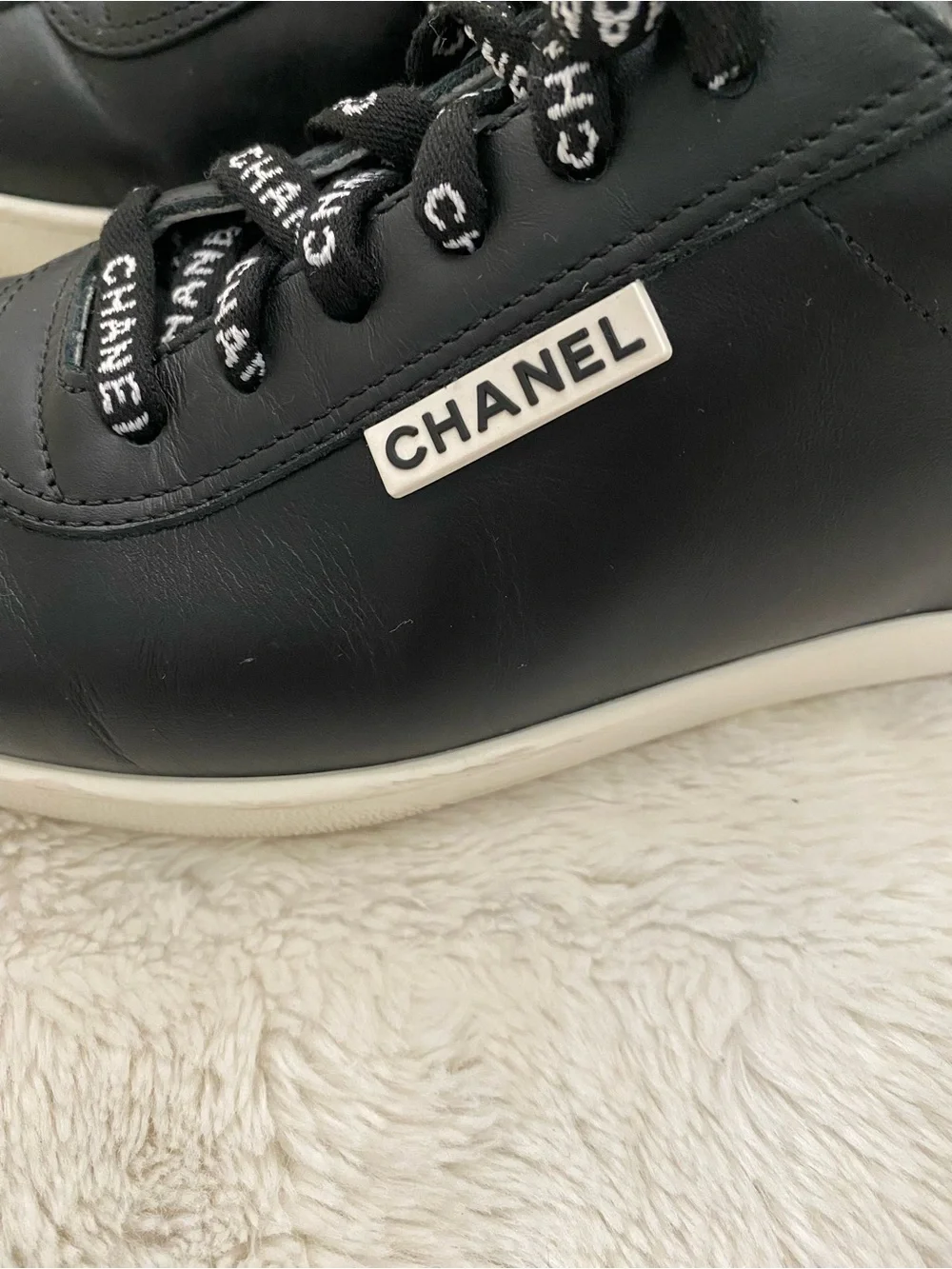 CHANEL Black and White Logo Ribbon Lace Low-Top Sneakers Size 39